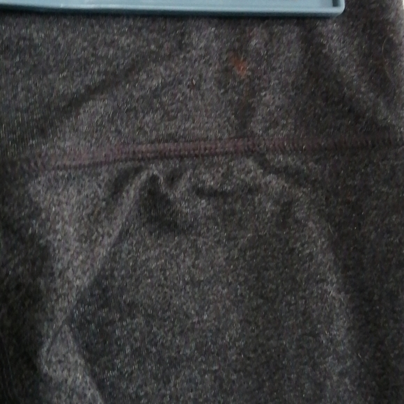 Grey Lululemon wunderunder - Picture 4 of 7
